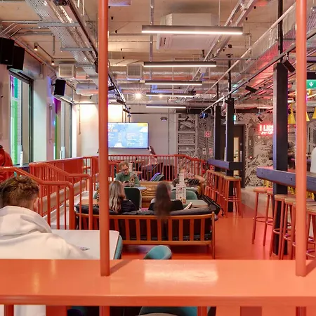 Clink I Lár Vandrarhem *