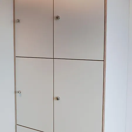 Clink I Lár Vandrarhem