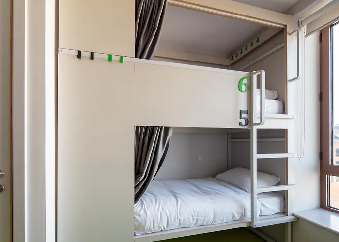 Clink I Lar * דבלין