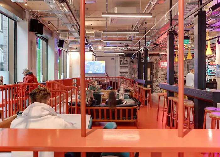 Clink I Lar Hostel *