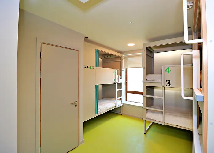 Clink I Lar * Dublin